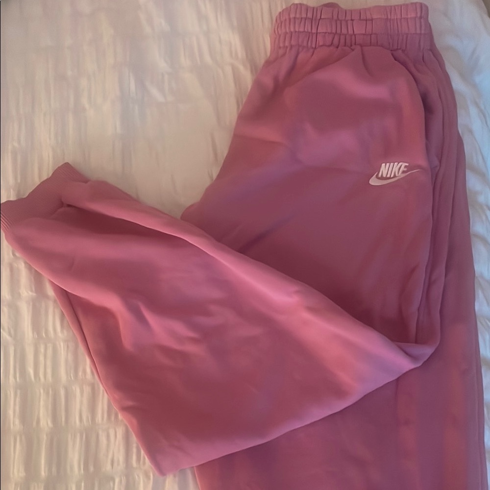Nike Pink Sweatpants Relaxed Fit Joggers